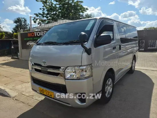 Picture of Toyota Quantum 2018
