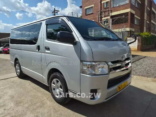 Picture of Toyota Quantum 2018