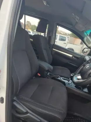 Picture of Toyota Hilux 2016