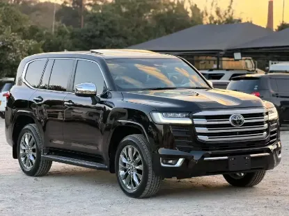 Picture of Toyota Land Cruiser 2023