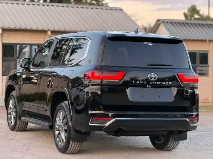 Picture of Toyota Land Cruiser 2023