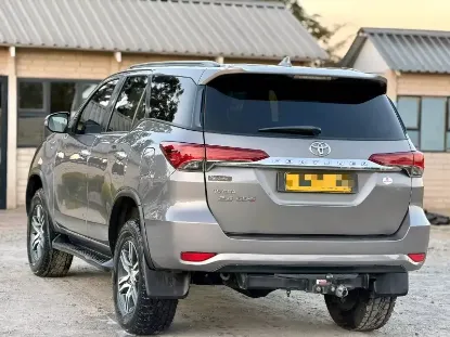 Picture of Toyota Fortuner GD6 2017