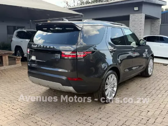 Picture of Land Rover Discovery 2016