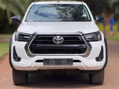 Picture of Toyota Hilux 2021