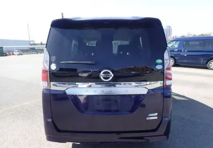 Picture of Nissan Serena 2017