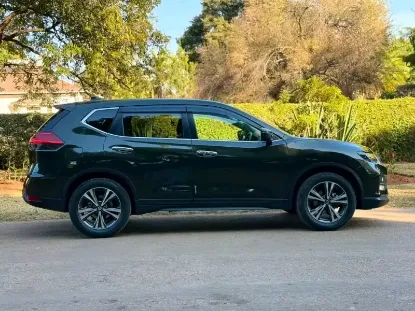 Picture of Nissan X-Trail 2017
