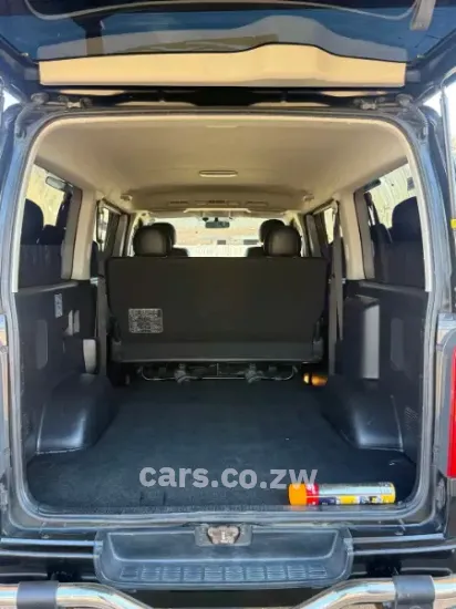 Picture of Toyota Hiace 2017