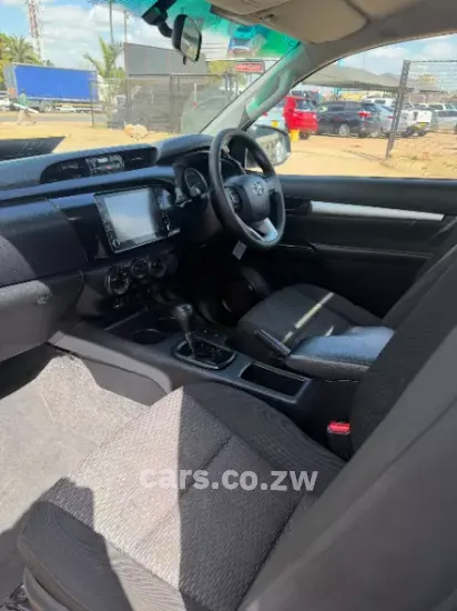 Picture of Toyota Hilux 2021