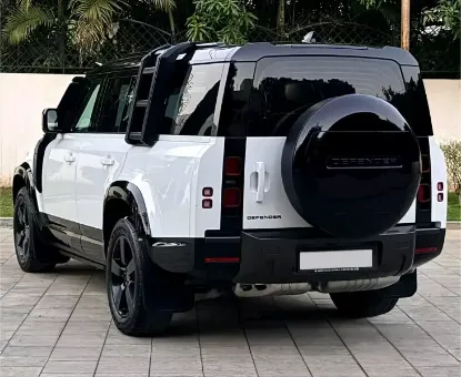 Picture of Land Rover Defender 2025