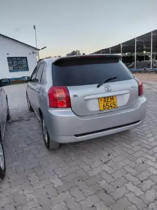 Picture of Toyota RunX 2013
