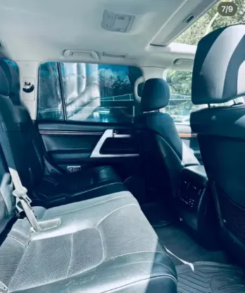 Picture of Toyota Land Cruiser 2017