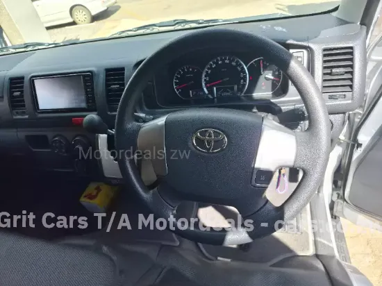 Picture of Toyota Hiace 2018