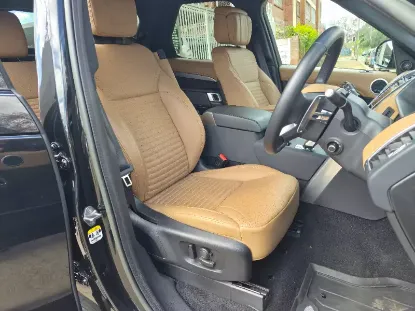 Picture of Land Rover Discovery 2023