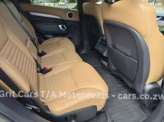 Picture of Land Rover Discovery 2023