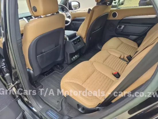 Picture of Land Rover Discovery 2023