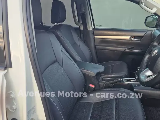 Picture of Toyota Hilux 2017