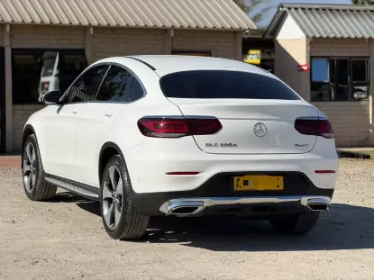 Picture of Mercedes Benz GLC 2019