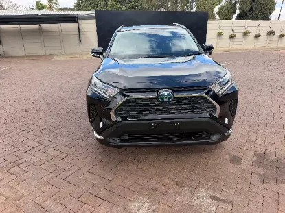 Picture of Toyota Rav4 2021