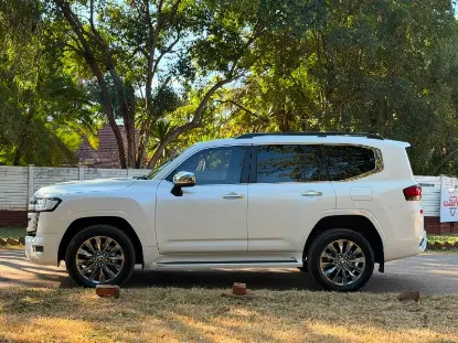 Picture of Toyota Land Cruiser 2024