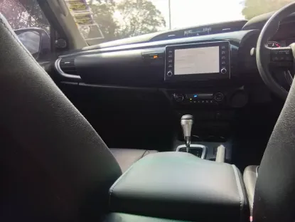 Picture of Toyota Hilux 2022