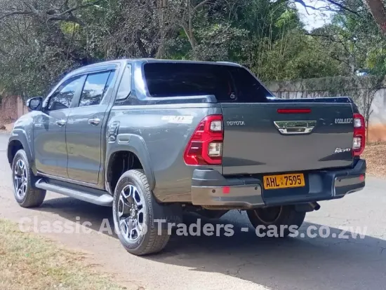 Picture of Toyota Hilux 2022
