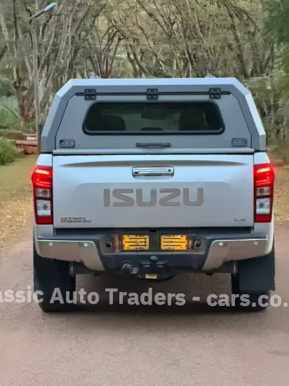 Picture of Isuzu KB300 2018