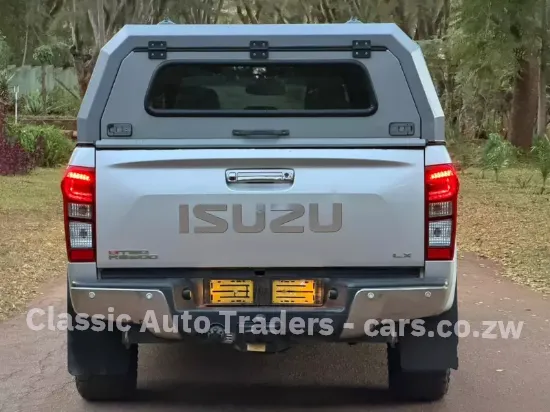 Picture of Isuzu KB300 2018