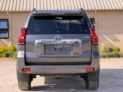 Picture of Toyota Prado 2020