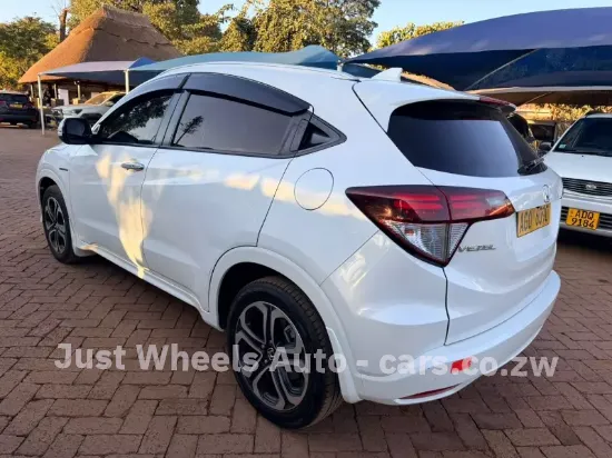 Picture of Honda Vezel 2015