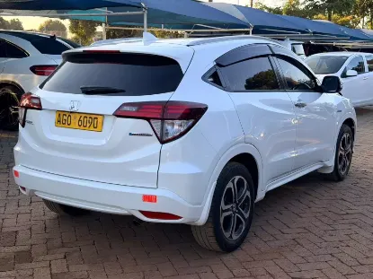Picture of Honda Vezel 2015