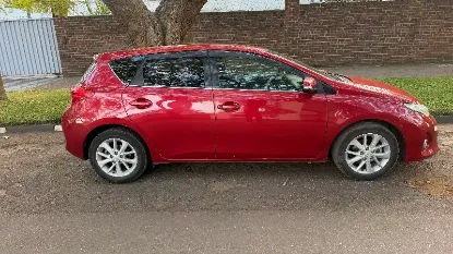 Picture of Toyota Auris 2013