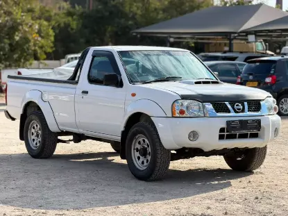 Picture of Nissan Hardbody 2019