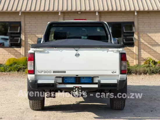Picture of Nissan Hardbody 2019