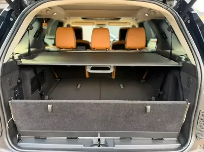 Picture of Land Rover Discovery 2016