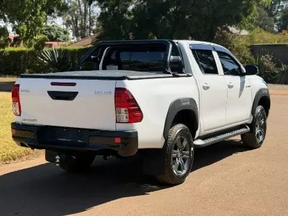 Picture of Toyota Hilux 2026