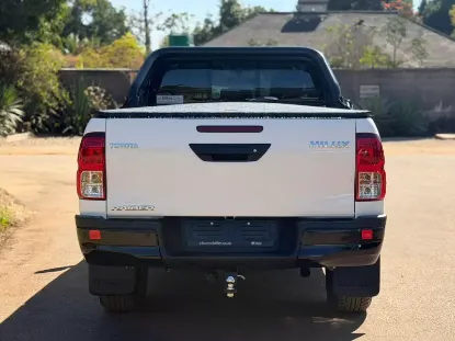 Picture of Toyota Hilux 2026