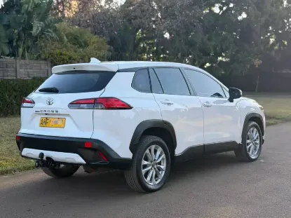 Picture of Toyota Cross 2023