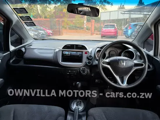 Picture of Honda Fit 2010