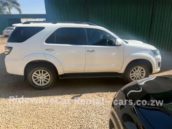 Picture of Toyota Fortuner D4D