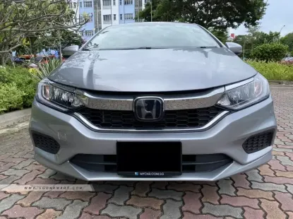 Picture of Honda Grace Hybrid For Hire