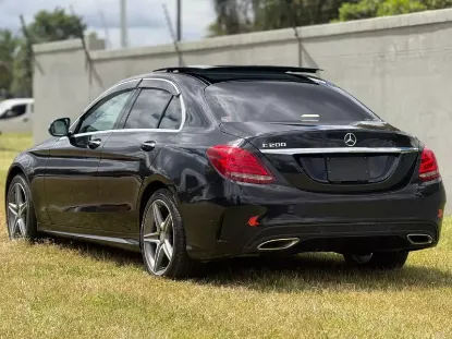 Picture of Mercedes Benz C-Class 2017
