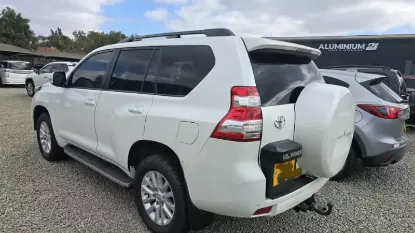 Picture of Toyota Prado 2021