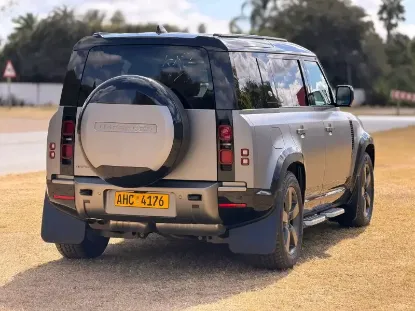 Picture of Land Rover Defender 2024