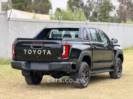 Picture of Toyota Hilux 2026