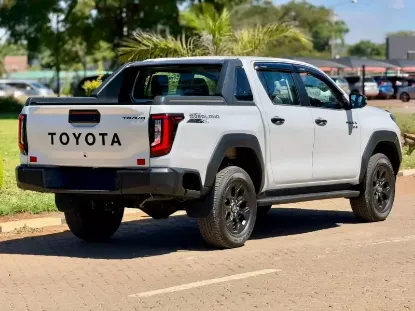 Picture of Toyota Hilux 2026