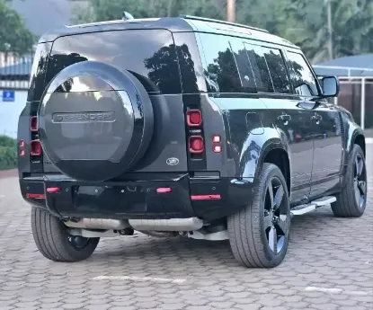 Picture of Land Rover Defender 2024