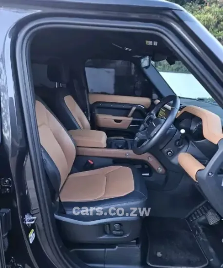 Picture of Land Rover Defender 2024