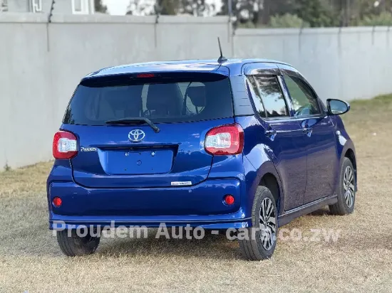 Picture of Toyota Passo 2017