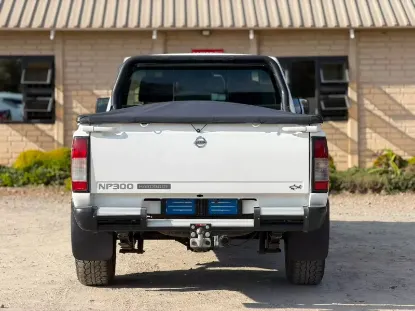 Picture of Nissan Hardbody 2019