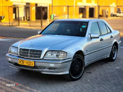 Picture of Mercedes Benz C200 1999
